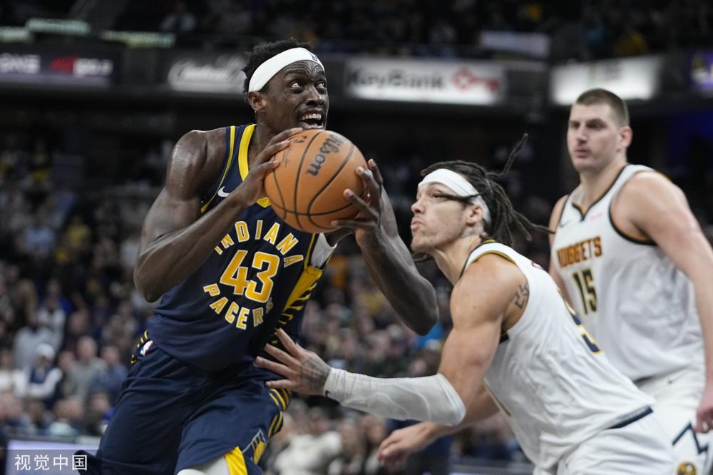 路传中时的 路传中时的