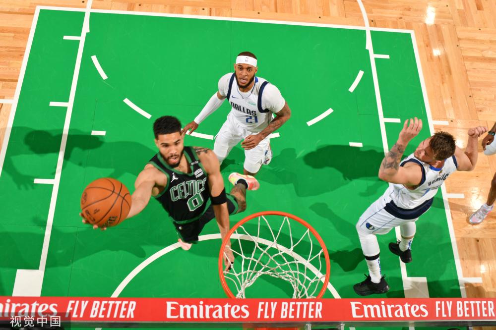 不少球员在 不少球员在